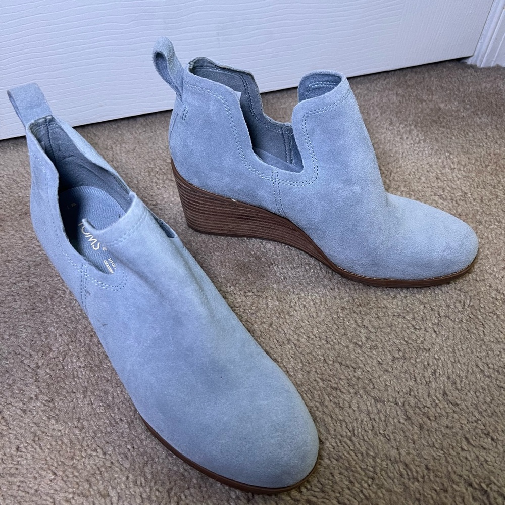 Toms Blue Suede Ankle Boots